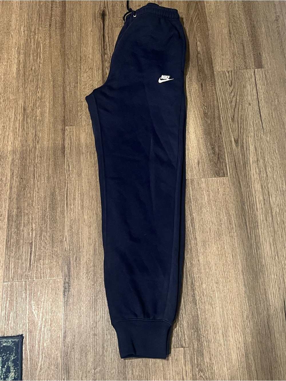 NWT Nike Men’s Navy Blue Club Fleece Joggers